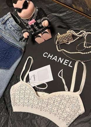 Редкий белый топ в стиле chanel