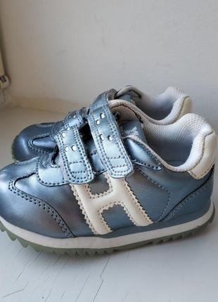 Яркие кроссовки металлик на липучках criss cross 25р. 15.5 см.