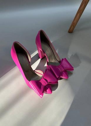 Жіночі туфлі в стилі барбі з бантиком2 фото