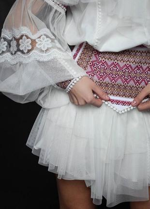 Платье вышиванка женское короткое мини белое с украинской тематикой, в этническом стиле, этно нарядное, платье на выпускной, на роспись, свадьбу5 фото