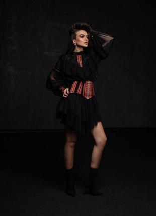 Платье вышиванка женское мини короткое бренд, нарядное дизайнерское чёрное с украинской символикой в украинских национальных традициях, патриотическое4 фото