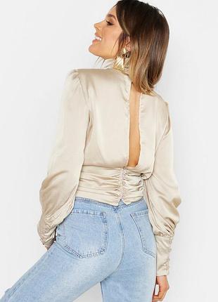 Стильна драпірована блуза boohoo