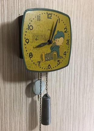 Часы ходики, часы настенные, часы механические, часы антиквариат, часы маяк, часы...