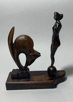 Статуэтка из дерева, фигурка из дерева, статуэтка "девушка и кот", скульптура из дерева, фигурка деревянная