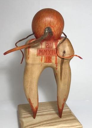 Коллекционная статуэтка "око за око, зуб за зуб", статуэтка из дерева, фигура из дерева, скульптура деревянная6 фото