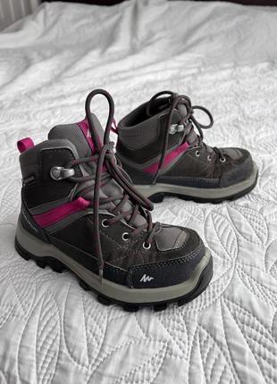 Бренд quechua. тренинговое термообувье. водонепроницаемые ботинки.кроссовки демисезон. горная обувь на флисе1 фото