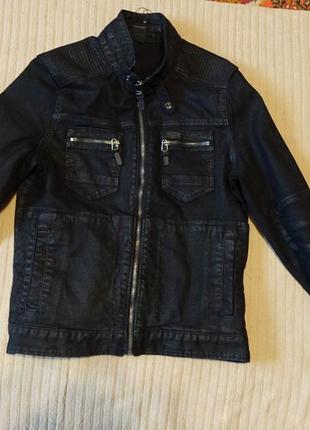 Фирменная короткая х/б джинсовая куртка с черным полиуретановым покрытием smog германия m.