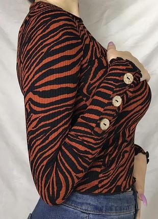 Гольфик водолазка кофточка в рубчик, анималистичный принт