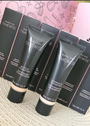 Матова, сяюча тональна основа timewise® 3d

marykay, мерикей