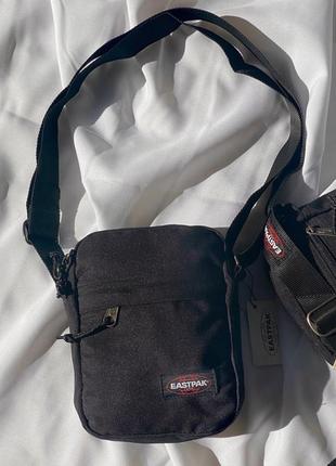 Мессенджер eastpak сумка через плечо