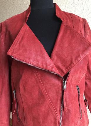 Кожаная куртка косуха от бренда zigga, красная, в идеальном состоянии2 фото