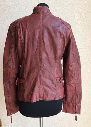 Кожаная куртка от бренда gipsy, бордовая в идеальном состоянии.3 фото
