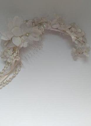 Красивое и нежное украшение на голову