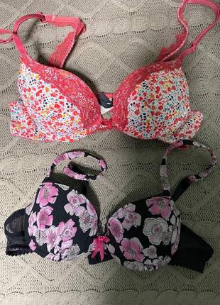 Комплект бюстгалтеров 65 а, с