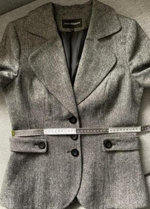 Легкий и теплый, приталенный пиджак, в составе шерсть, размер 369 фото