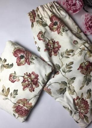 Шторы в цветы