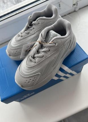 Кросовки adidas ozelia2 фото