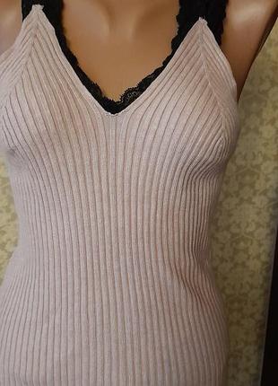 Очень красивая майка reserved