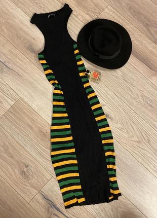 Сукня міді в рубчик zara