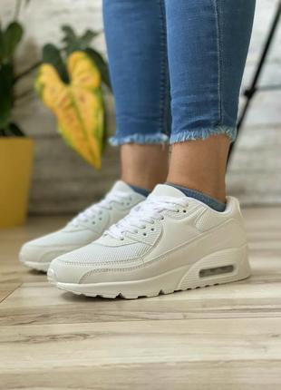 Женские кроссовки air max повседневные удобные спортивнве кожаные найки белого цвета