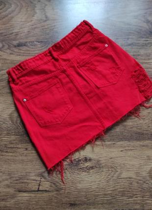 Bershka джинсовая юбка, красная мини юбка2 фото
