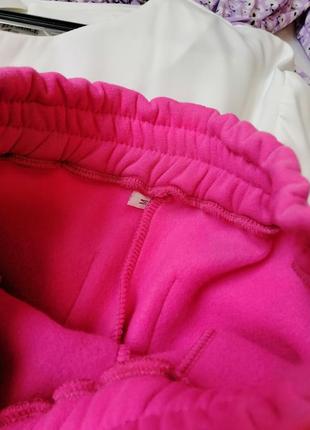 Крутые яркие спортивные прогулочные штаны неоново розовые малиновые на флисе круті яскраві спортивні8 фото