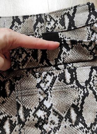 Шикарная юбка карго с накладными карманами/ принт питон6 фото