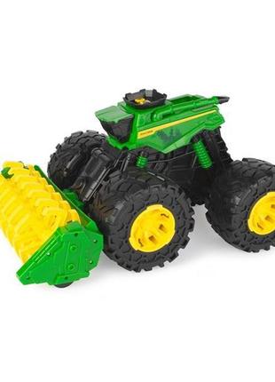 Игрушечный комбайн john deere kids monster treads с молотилкой и большими колесами (47329)