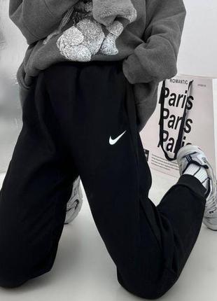 Спортивные штаны3 фото