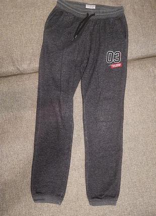 Штаны спортивные