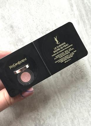 Тональная основа yves saint laurent