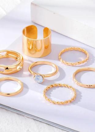 Набір золотистих колечок колечко кільце перстень каблучка із сердечком масивне ретро вінтаж3 фото