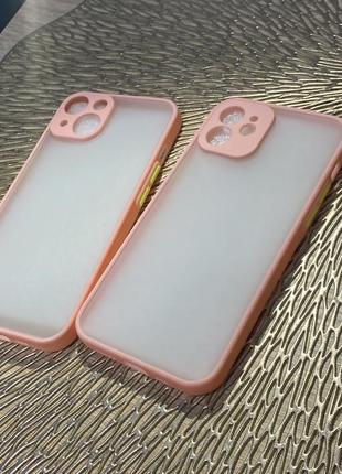 Розовый чехол на iphone 12