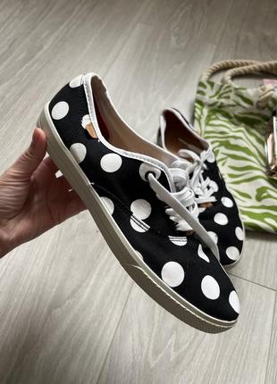Крутые кеды в горошек hotter