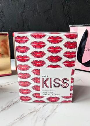 Духи victoria's secret just a kiss оригінал4 фото