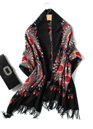 Женский шарф черный кашемир с крупными вышитыми цветами 180*702 фото