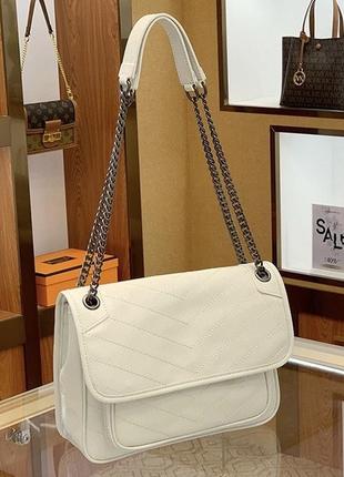 Женская кожаная стеганая белая сумка4 фото