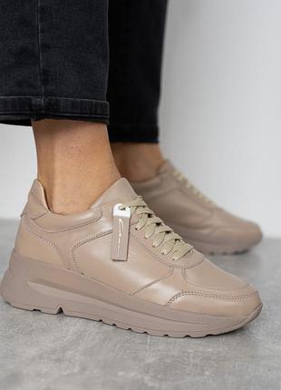Жіночі кросівки шкіряні повсякденні весна-осінь бежеві розміри: 36,37,38,39,40,41