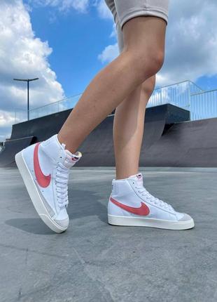 Жіночі кросівки nike blazer white «coral logo» / smb