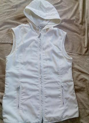 Безрукавка жилетка gina b.