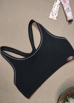 Спортивний топ