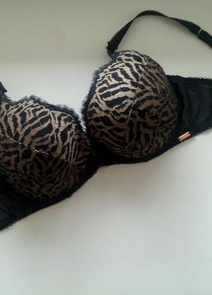 Чёрный бюст с бронзовым рисунком m-coutere 75-80 d