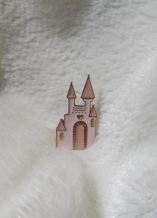 Значок пин брошка эмаль металлический розовый замок эмалированный металл1 фото