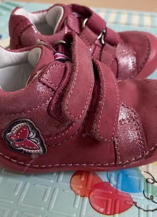 Ботиночки 19 размер в очень хорошем состоянии