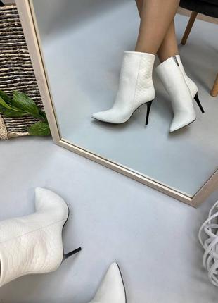 Ботильоны шпилька