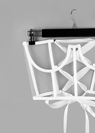 Нежный подгрудный белый корсет из сеточки на шнуровке с атласной лентой6 фото