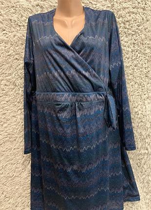 Платье нарядное