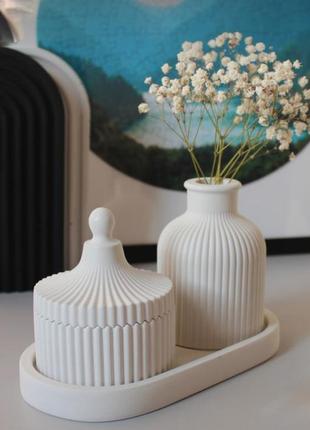 Набор ваза и шкатулка на подставке
