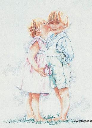 Набор для вышивания крестиком поцелуй. размер: 28*36,5 см