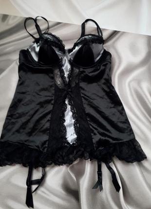 Новий еротичний пеньюар з підтяжками для панчіх від la senza